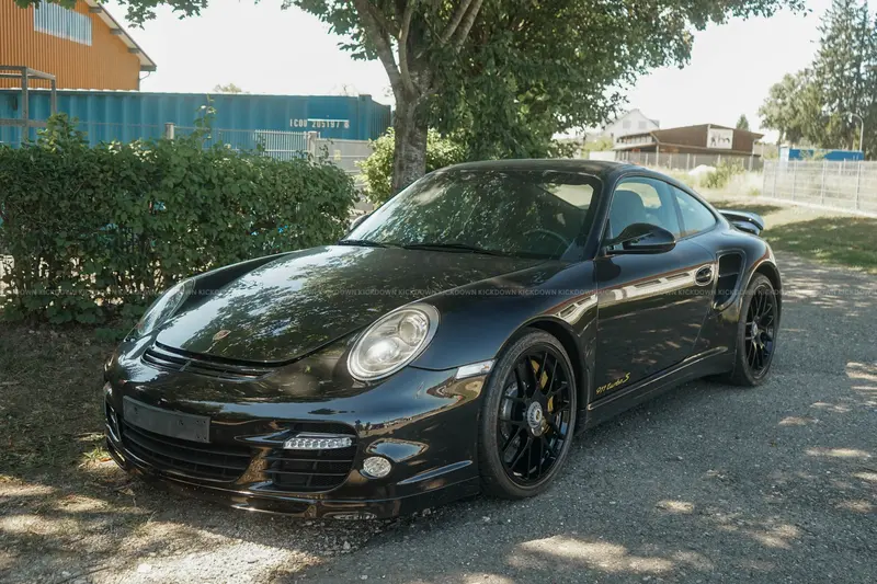 Porsche 911 997.2 Turbo S (2010)