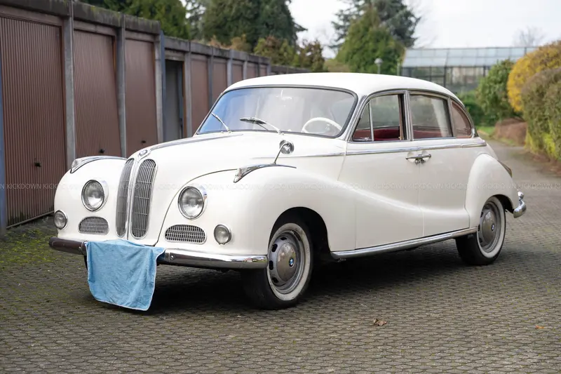 BMW 502 Barockengel V8 (1961)