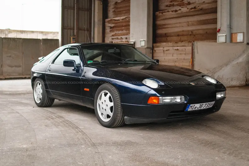 Porsche 928 S4 (1990)