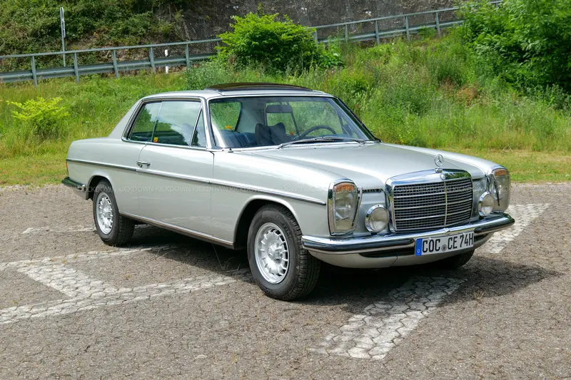 Mercedes Benz 280 CE W114 Strichacht Coupé (1974)