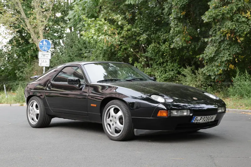 Porsche 928 S4 (1991)