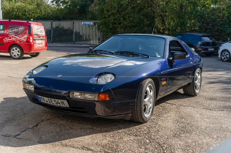 Porsche 928 GT (1990)