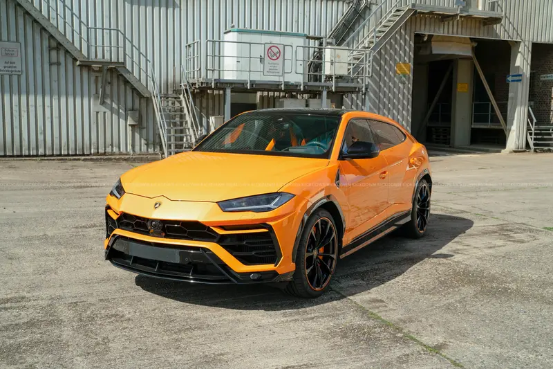 Lamborghini Urus (2022)