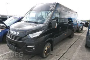 Autobus Iveco Daily 50 C 18