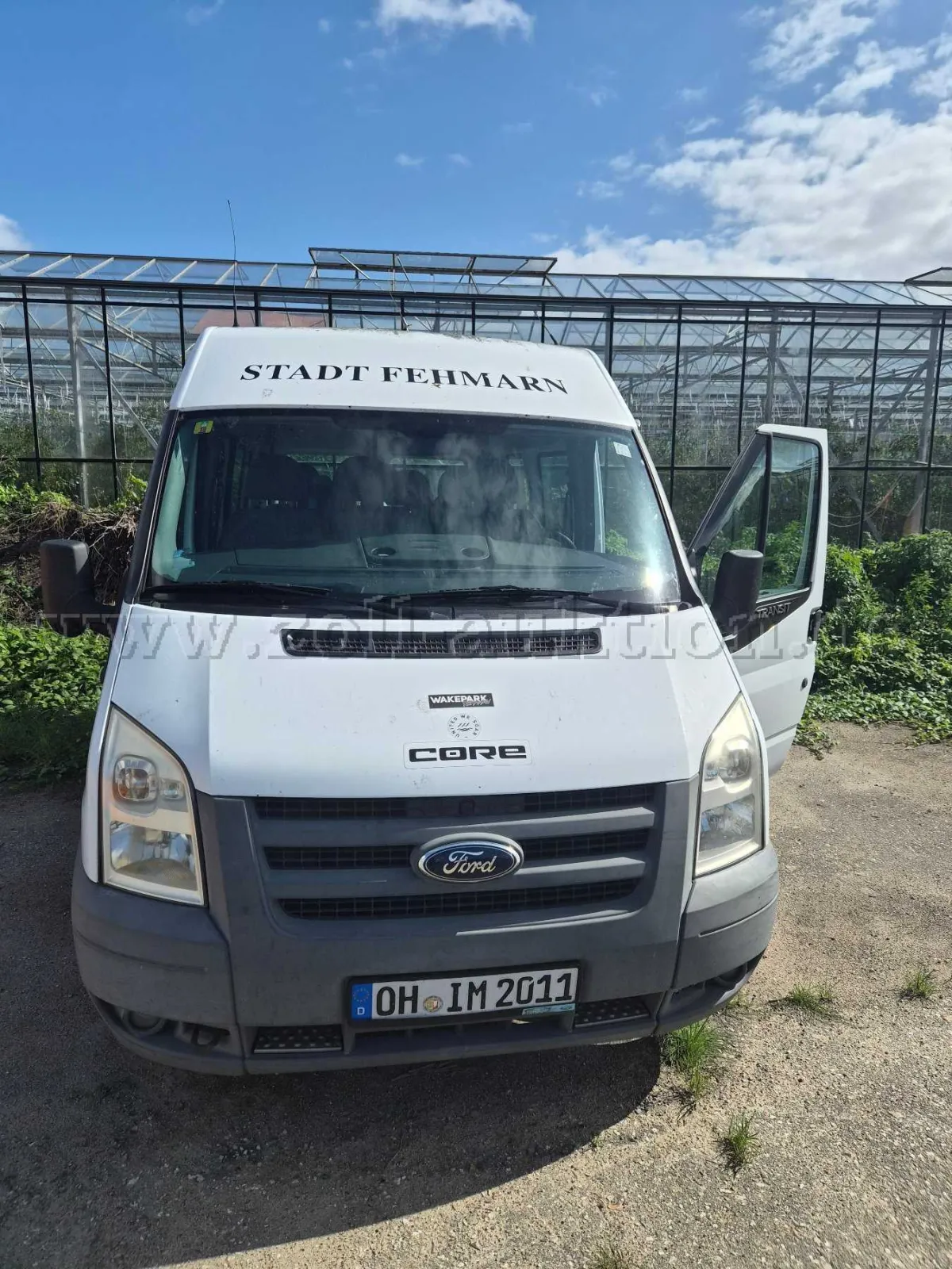 1 Ford Transit - uszkodzony