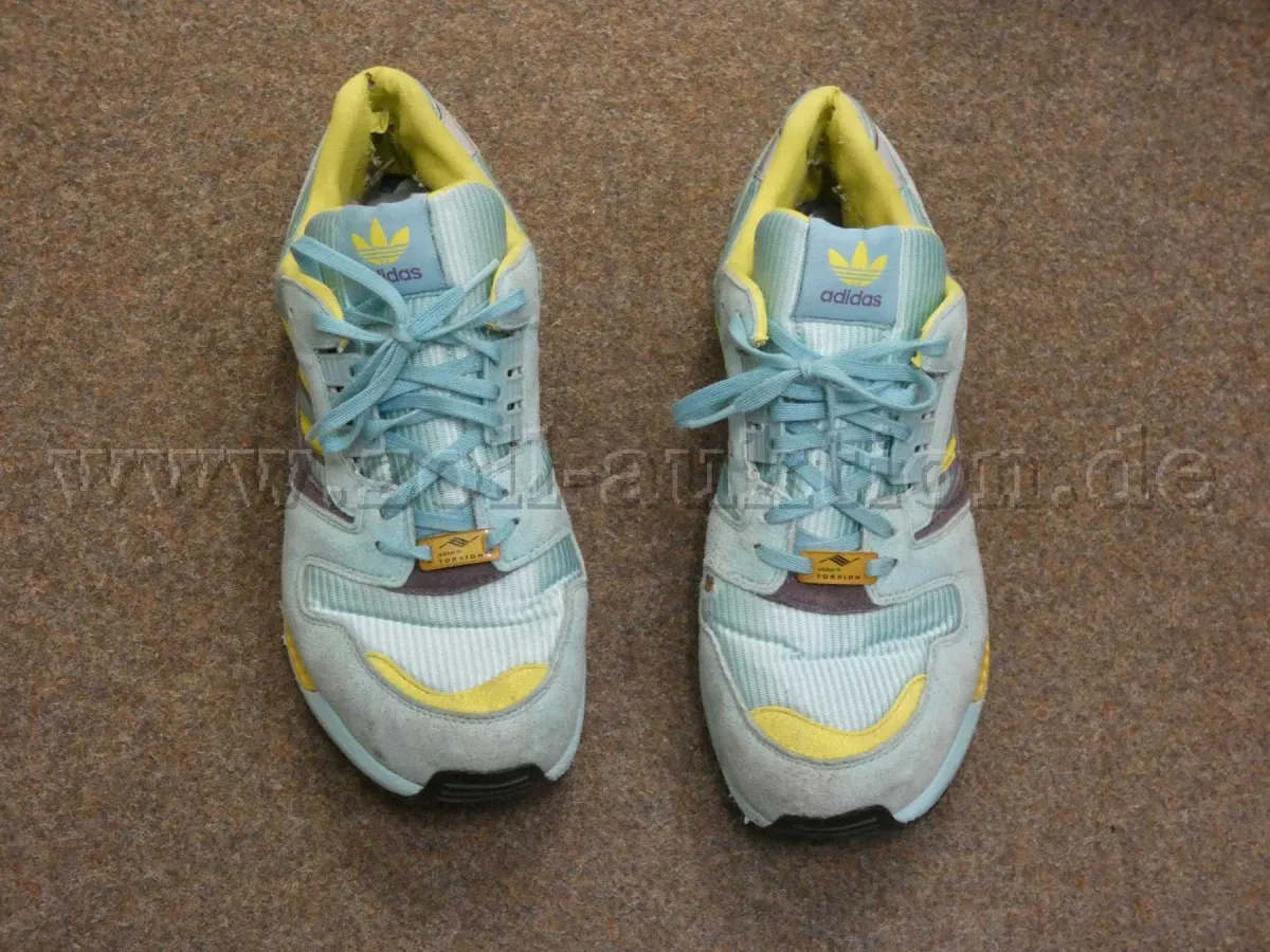 1 pár bot Adidas ZX8000 Aqua pro muže, velikost 46, použité