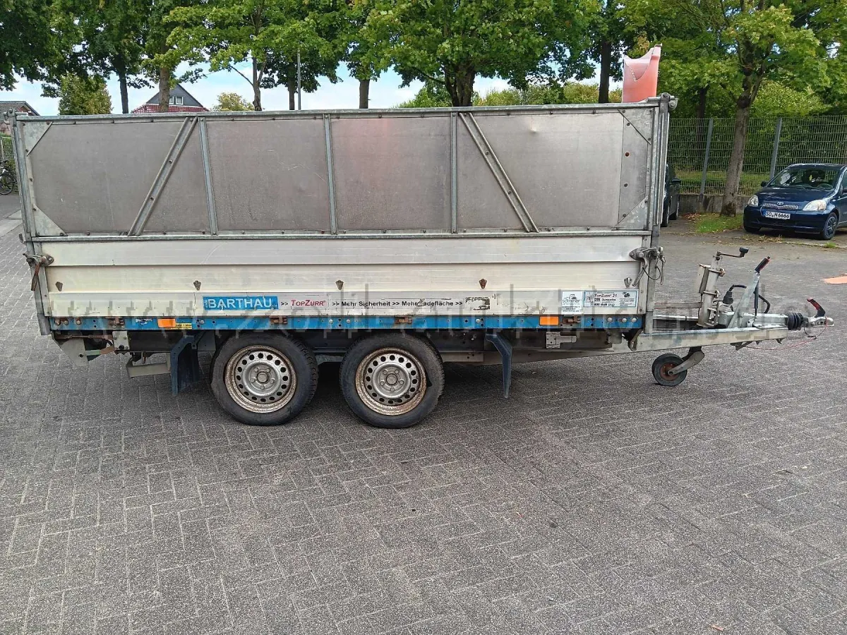 1 Barthau Kippanhänger – 3-Seiten-Kipper Typ D Variante D220BF3018