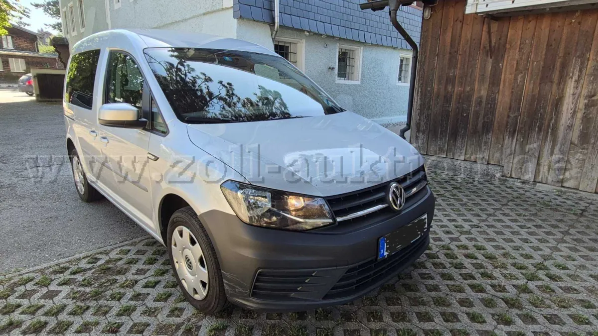 1 VW Caddy Kombi utilitaire, modèle Trendline, couleur gris