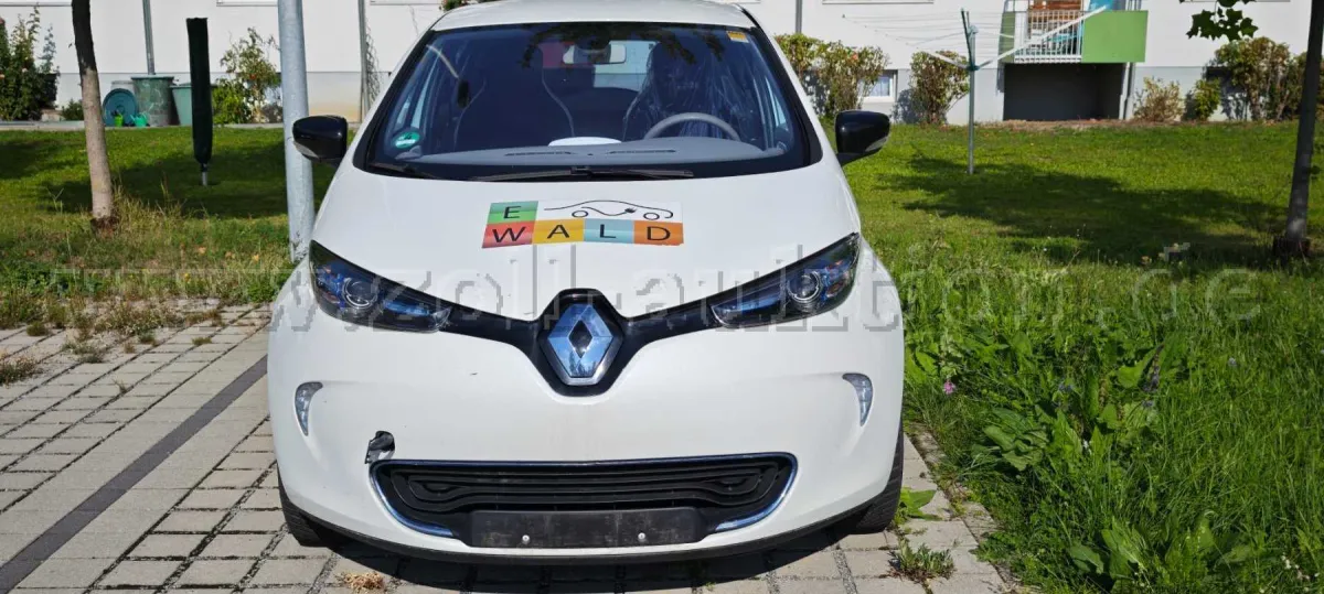 1 Renault Zoe без аккумулятора