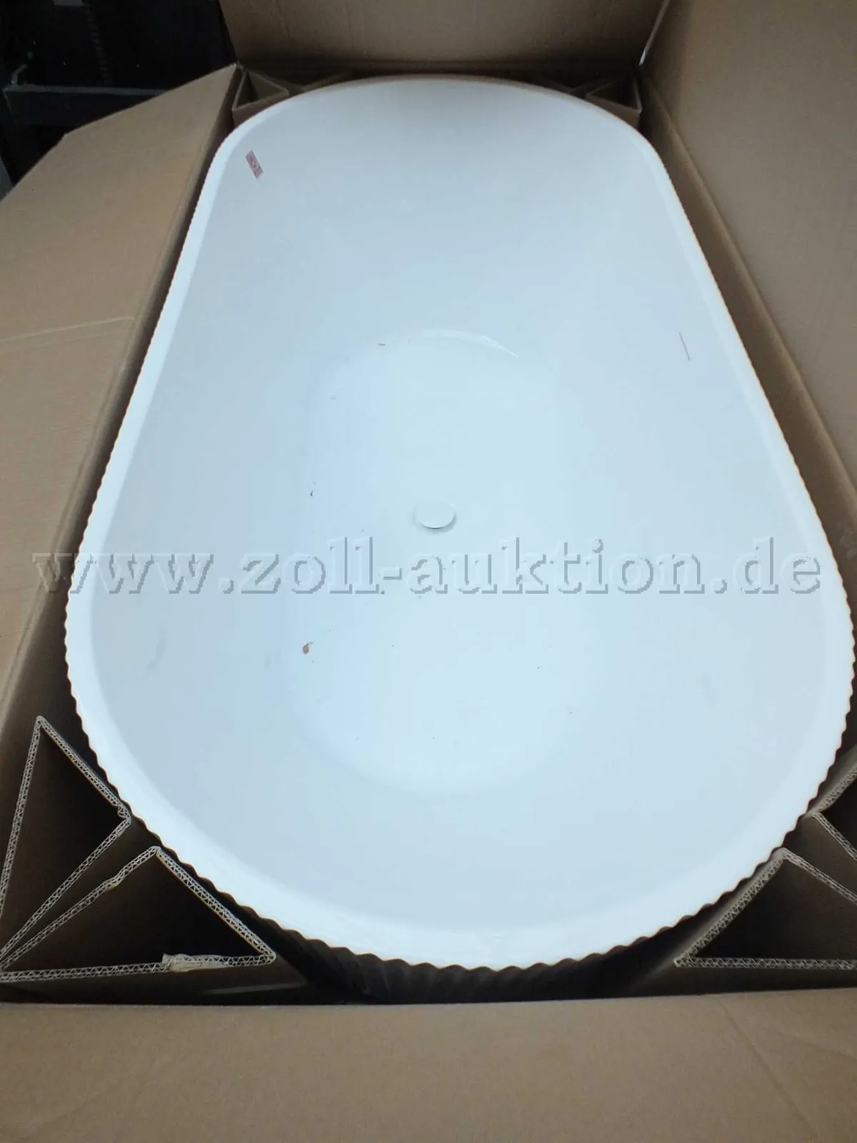 1 LAVITA bathtub "Oklahoma", freestanding, white in original packaging