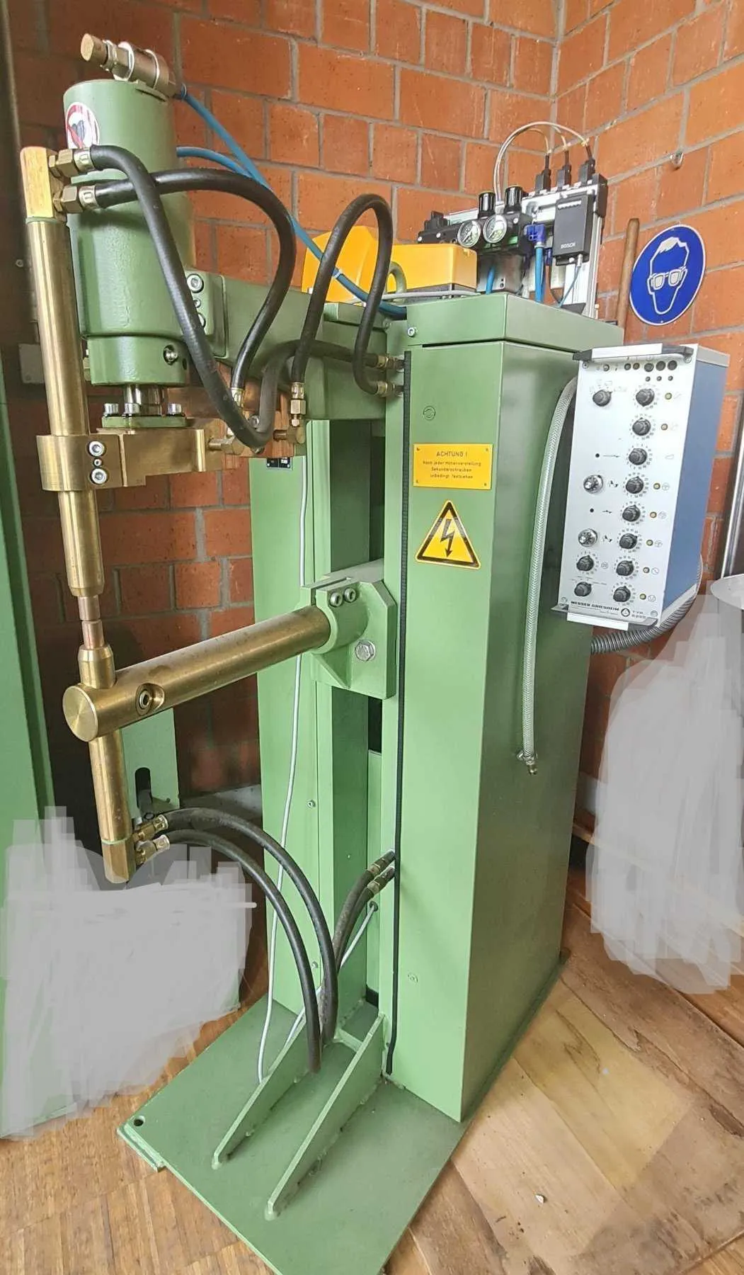 1 Messer-Griesheim spot welding machine UPL 35