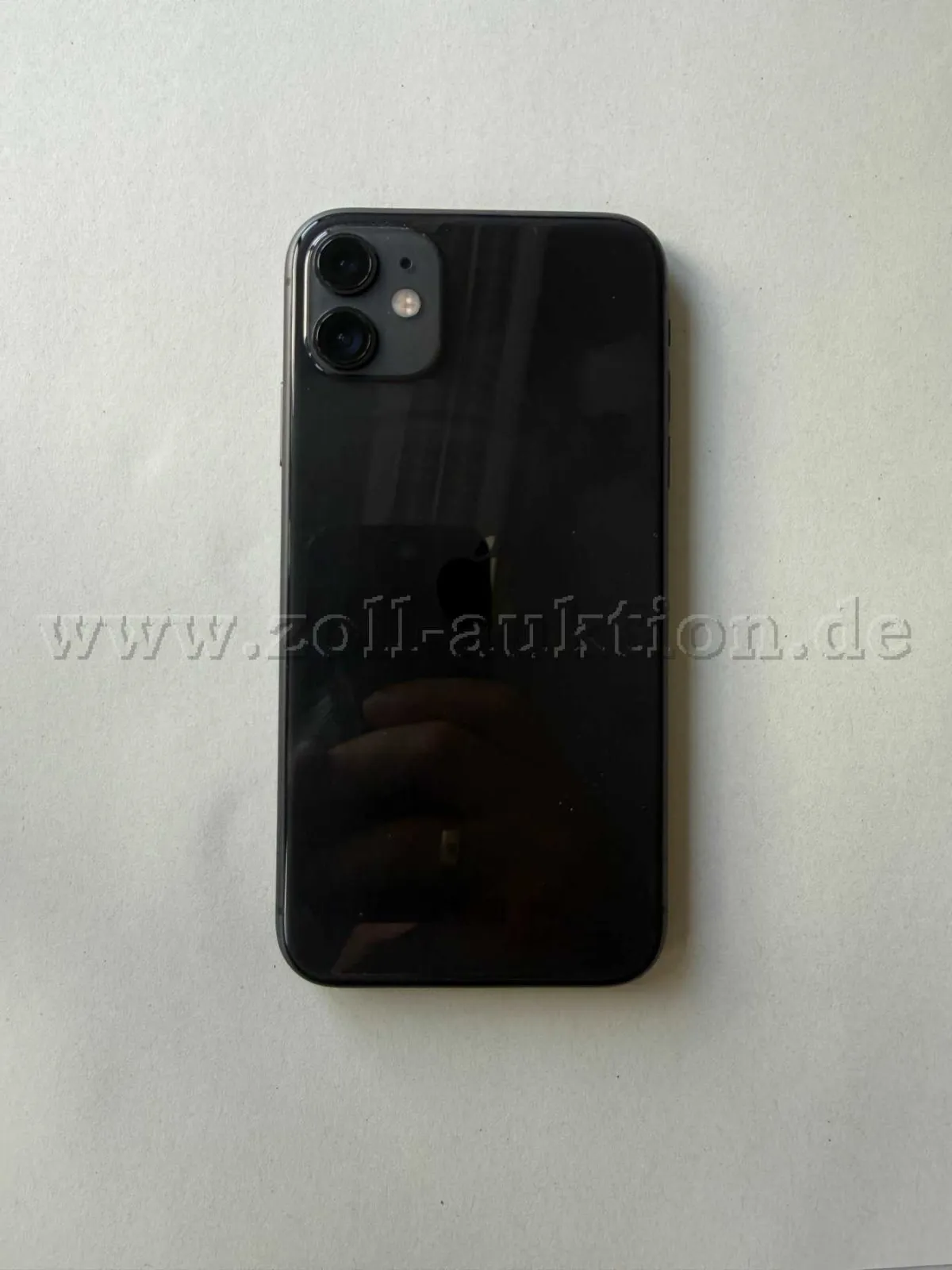 1 Apple iPhone 11 (128 Go, Noir)