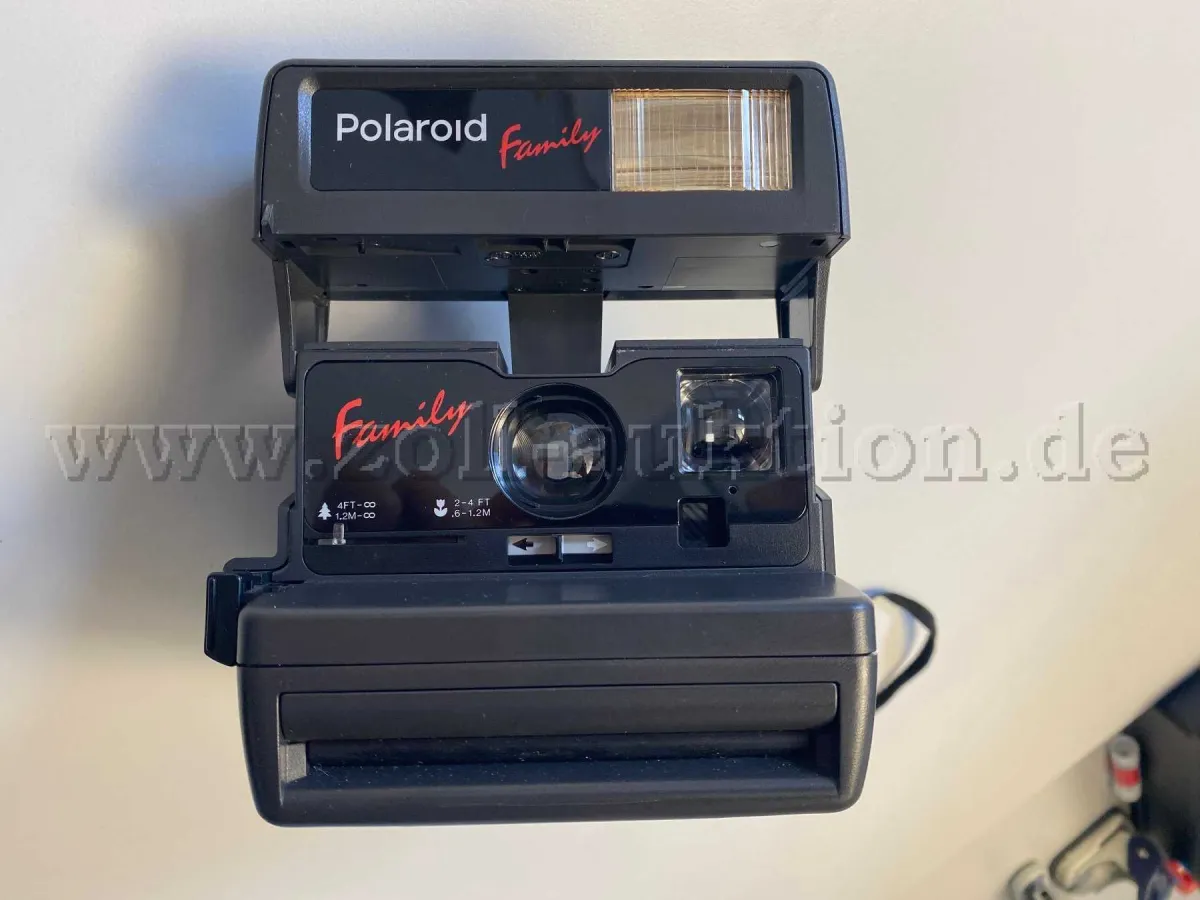 1 Polaroid Family 600 instantcamera