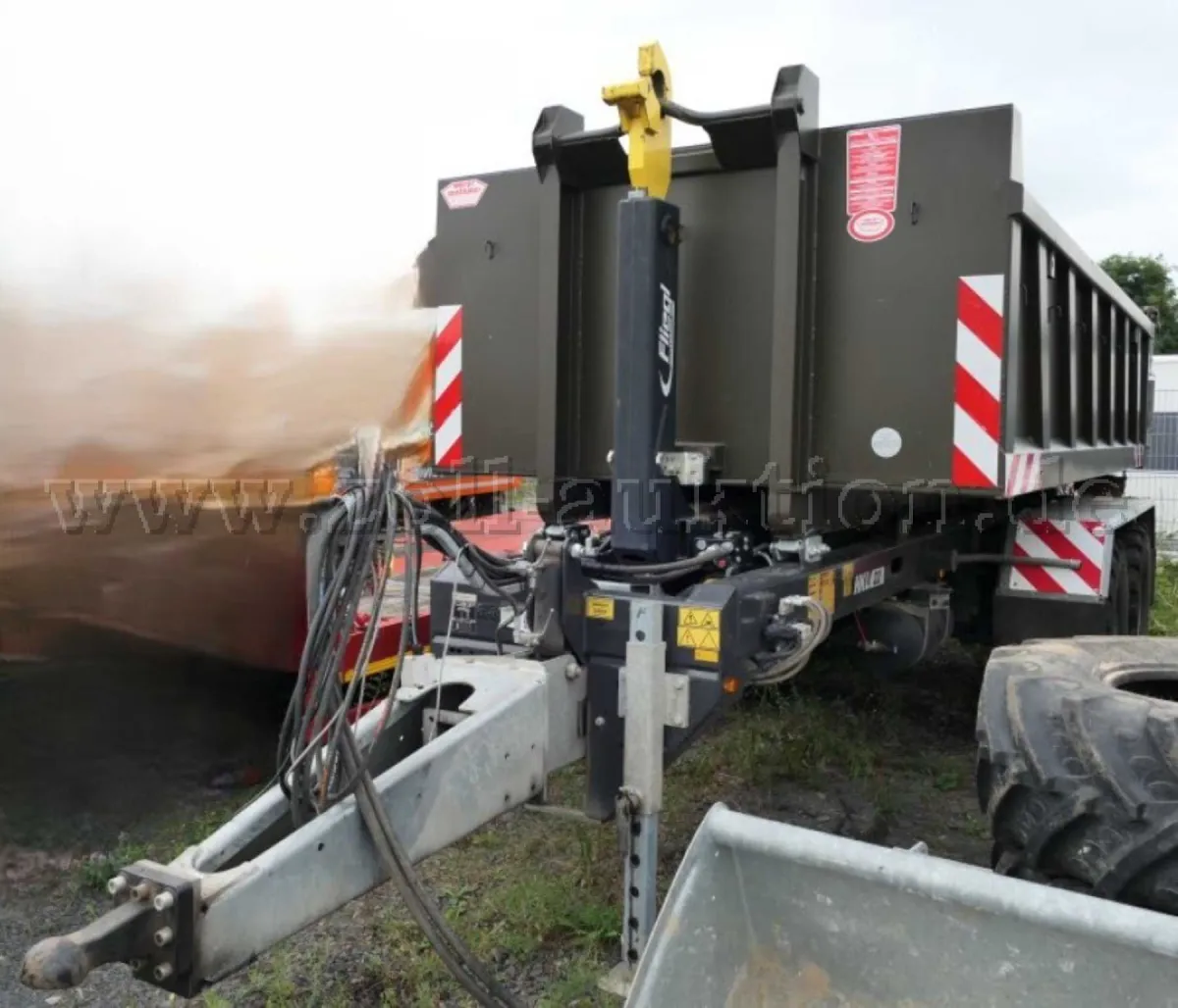 1 Fliegl HKL 22 hakowiec (DIN-Zugöse 40) + kontener Weser Container