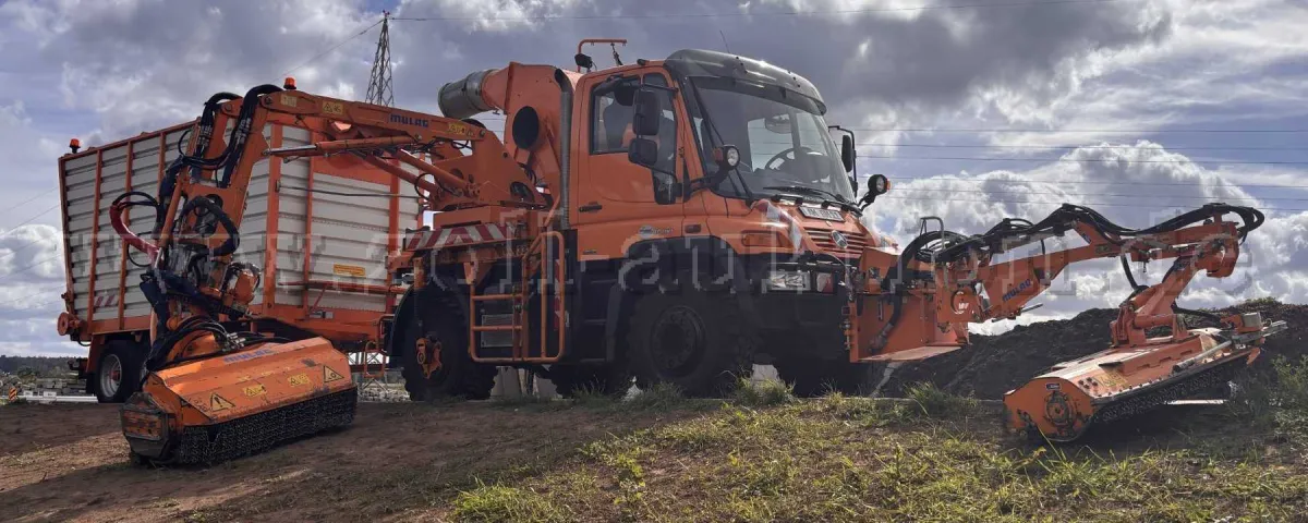 1 mowing train (Unimog U400 with MULAG mower and trailer)