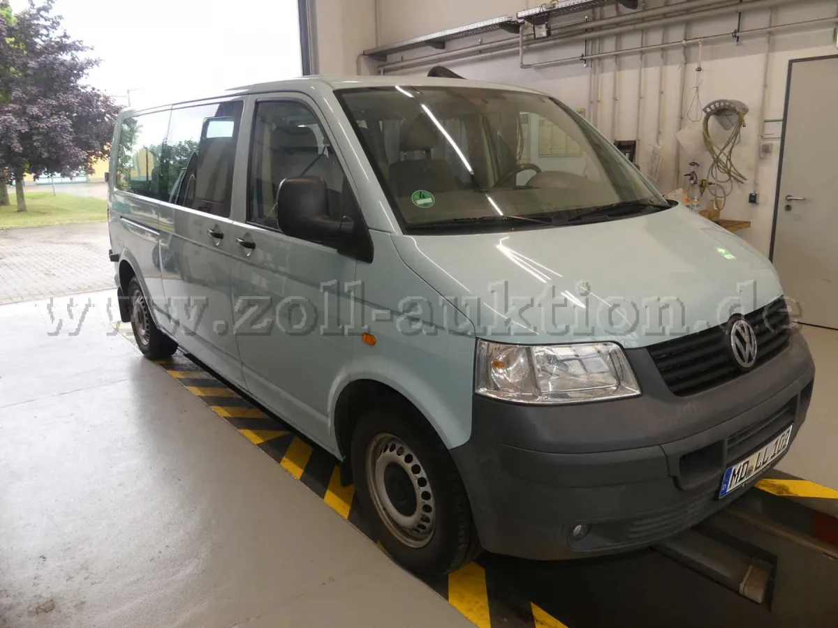 1 Volkswagen Transporter T5
