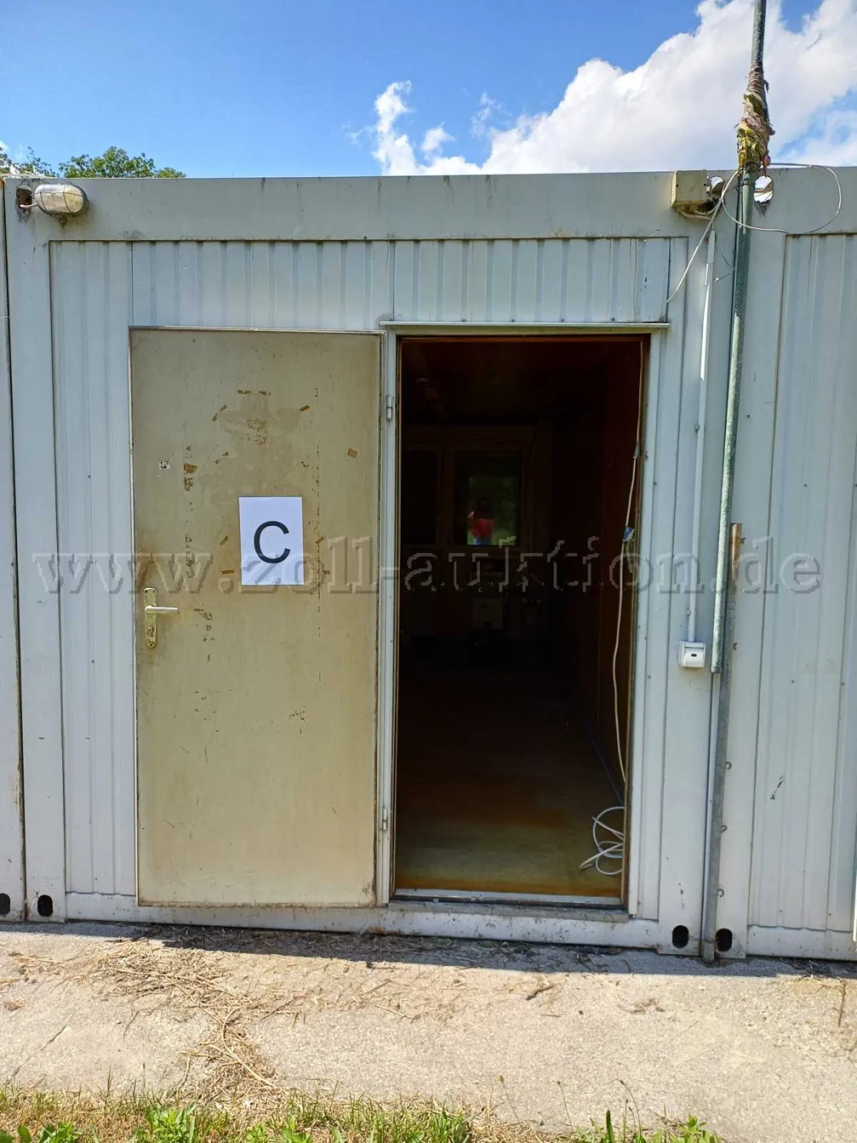 1 Wohncontainer