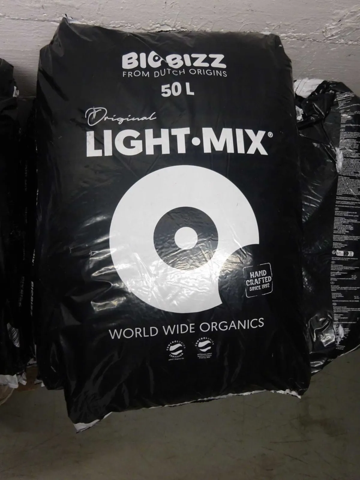 10 BioBizz Light Mix - terreau de semis de 50 L - comme neuf