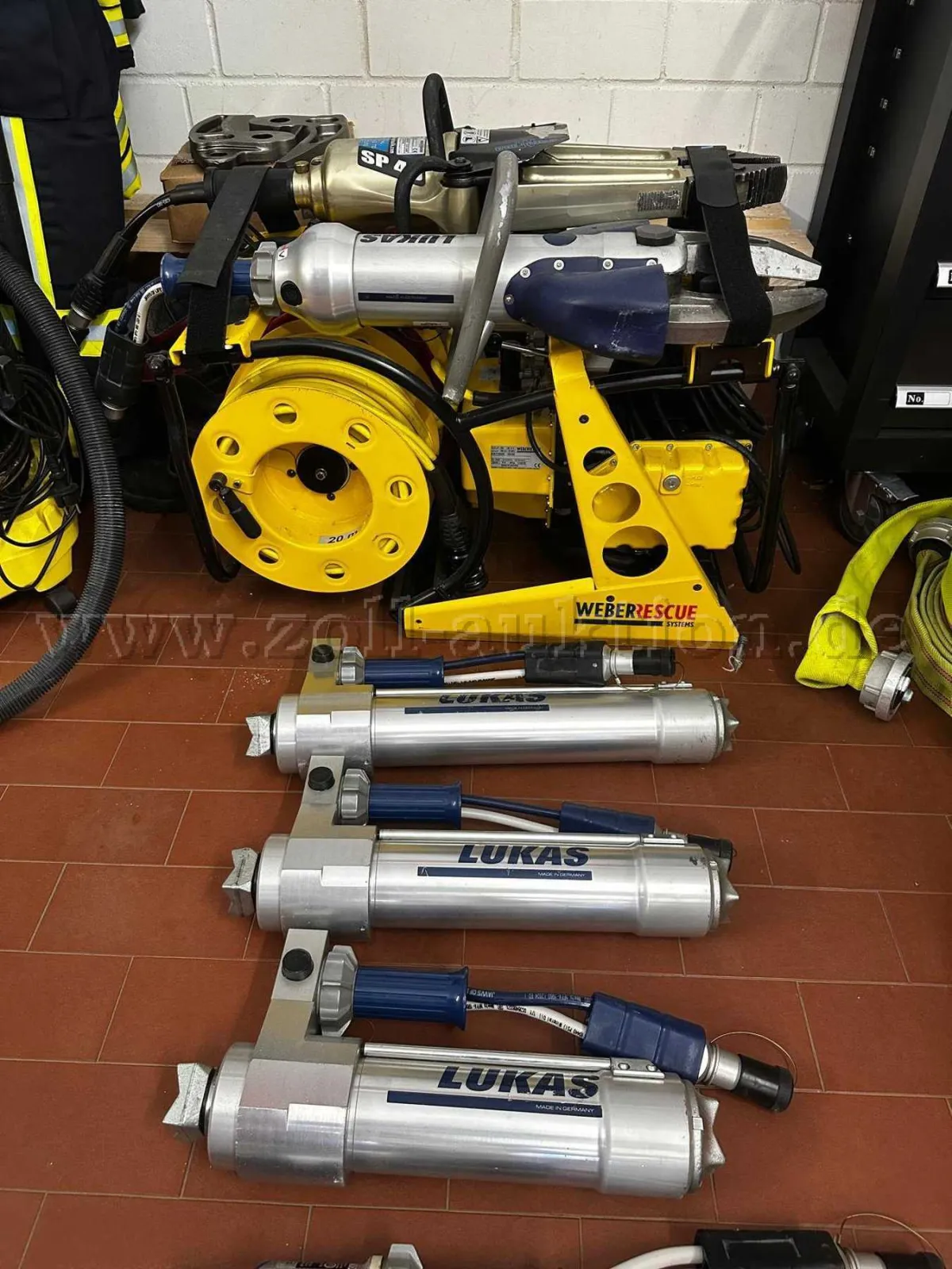 1 hydraulická záchranářská sada LUKAS / WEBER RESCUE s příslušenstvím