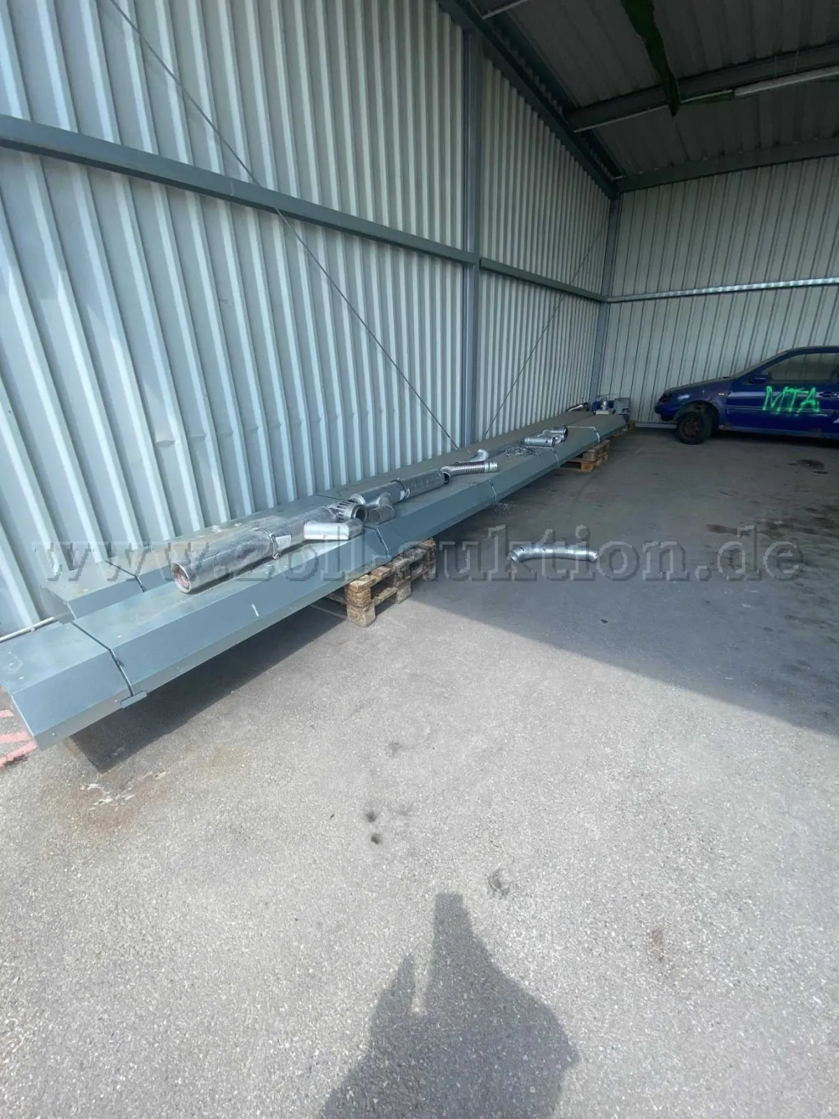 2 Mandik dark radiators Helios 30-LUD