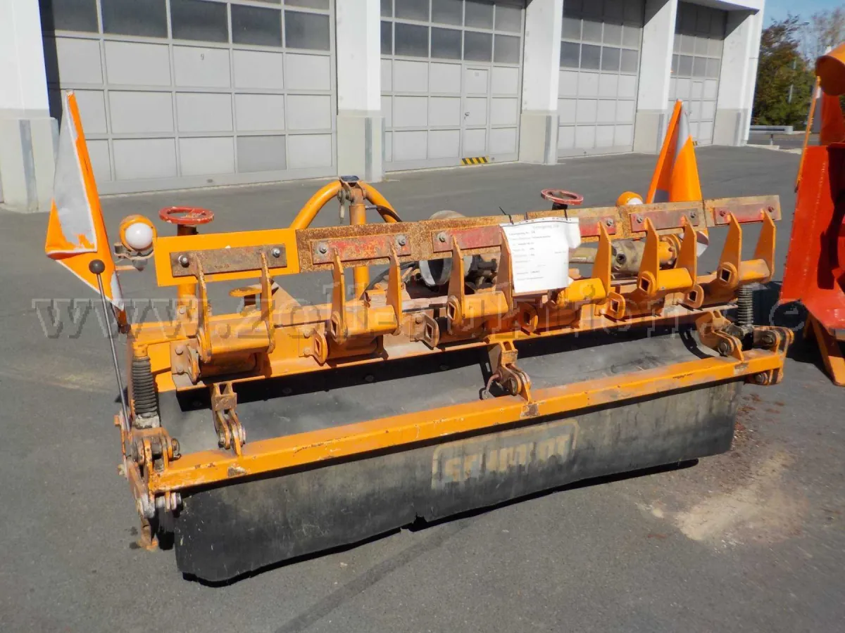 1 balayeuse frontale Schmidt type VKS 4.2
