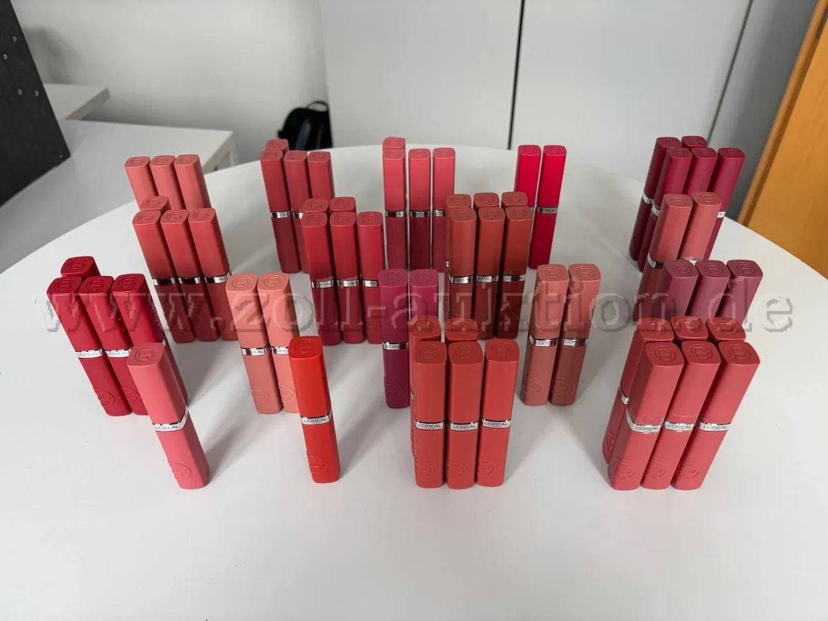 61 pomadek Infaillible Matte Resistance 16 H 5 ml