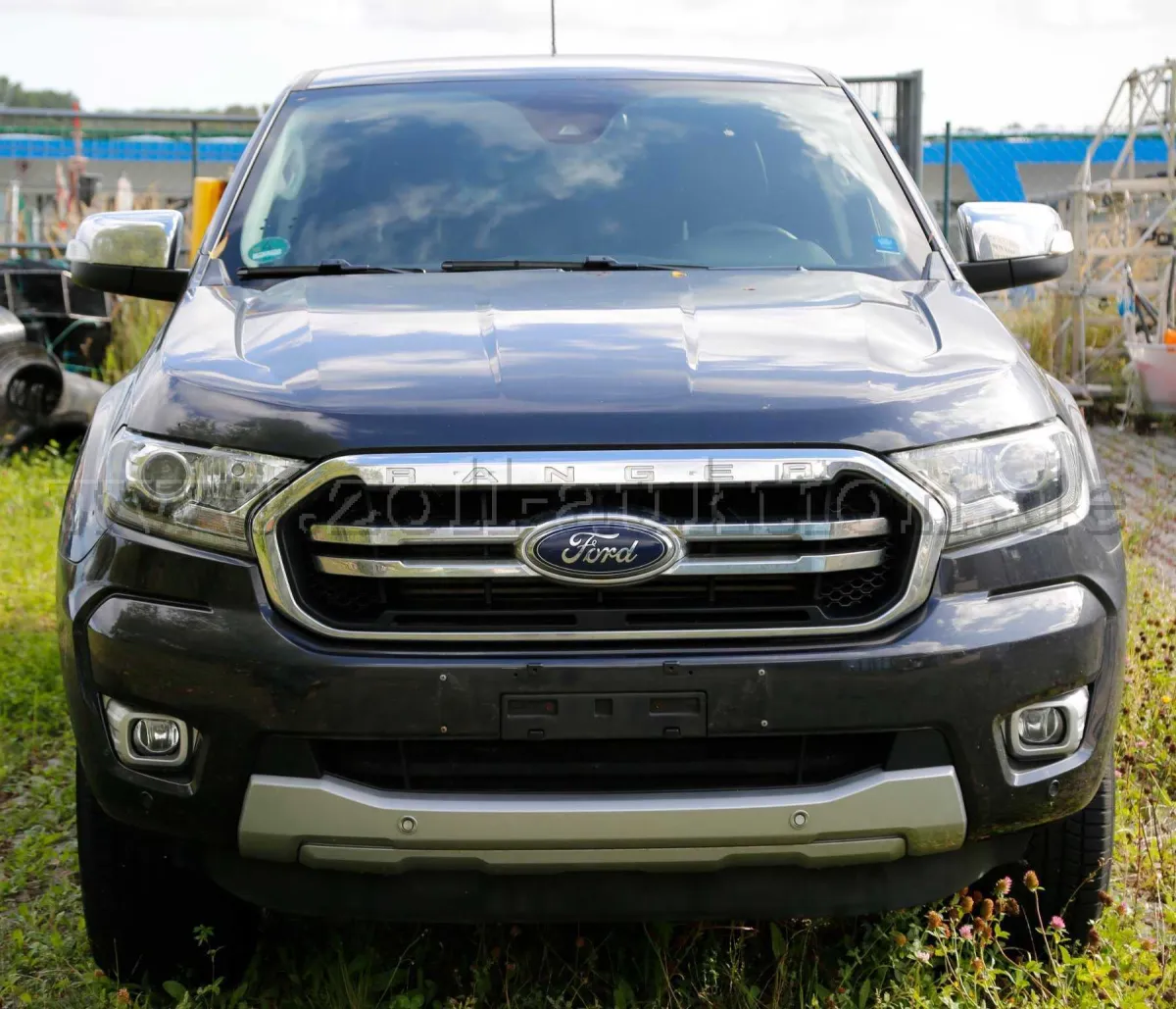 1 Ford Ranger - non roulant