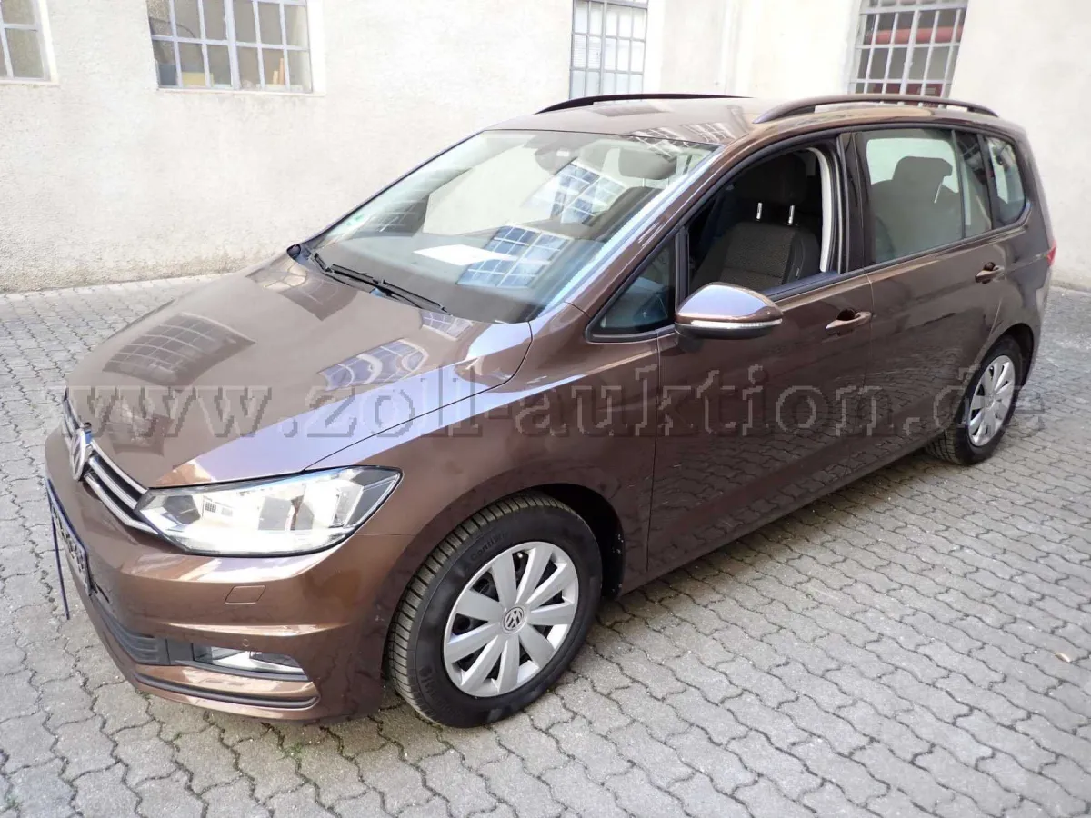 1 VW Touran 1.6 TDI Comfortline - BD16-5960 dommages de grêle