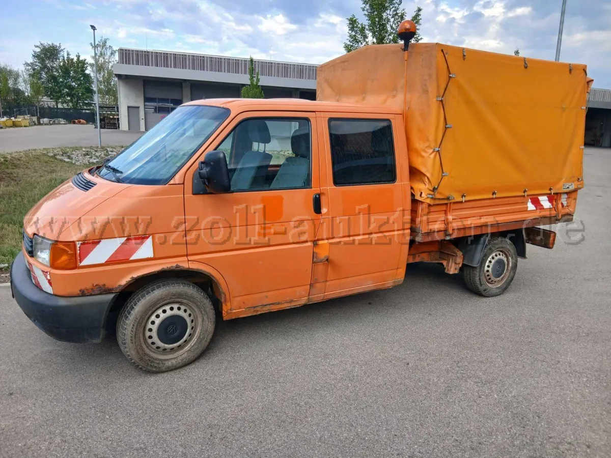 1 VW Transporter flatbed, project vehicle
