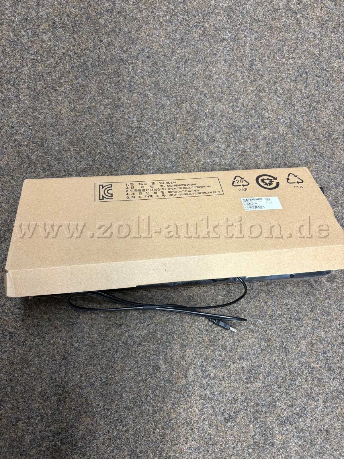 Klávesnice HP 697737-042 QWERTZ Černá USB Kabelová
