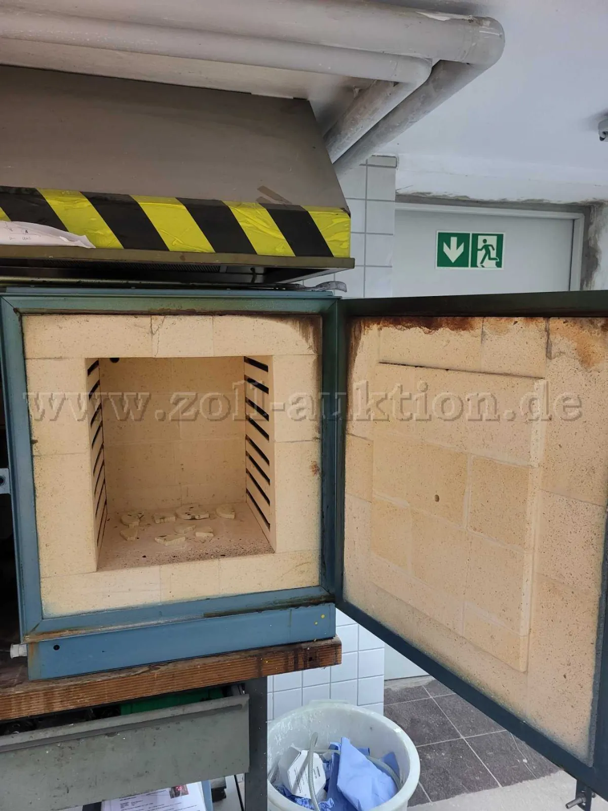 1 EFCO Brennofen mit EFCO Therm V Regelcomputer