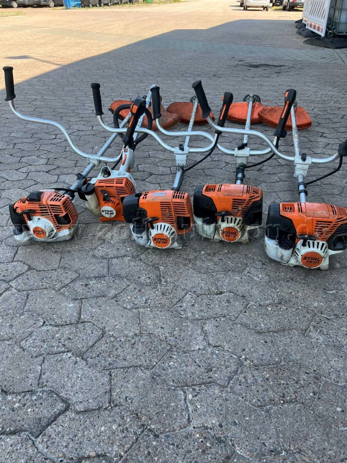 5 Ersatzteilspender: 5x Motorfreischneider, Stihl