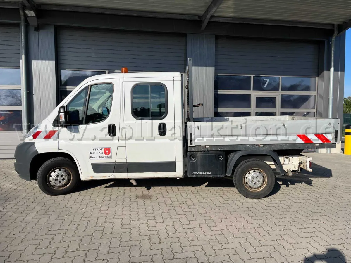 Fiat Ducato double cab flatbed