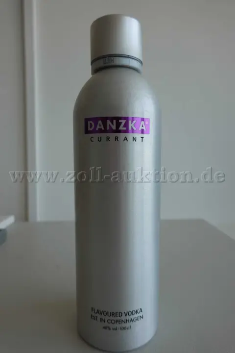 1 bouteille de vodka aromatisée "Danzka", 40 % vol., 1 litre