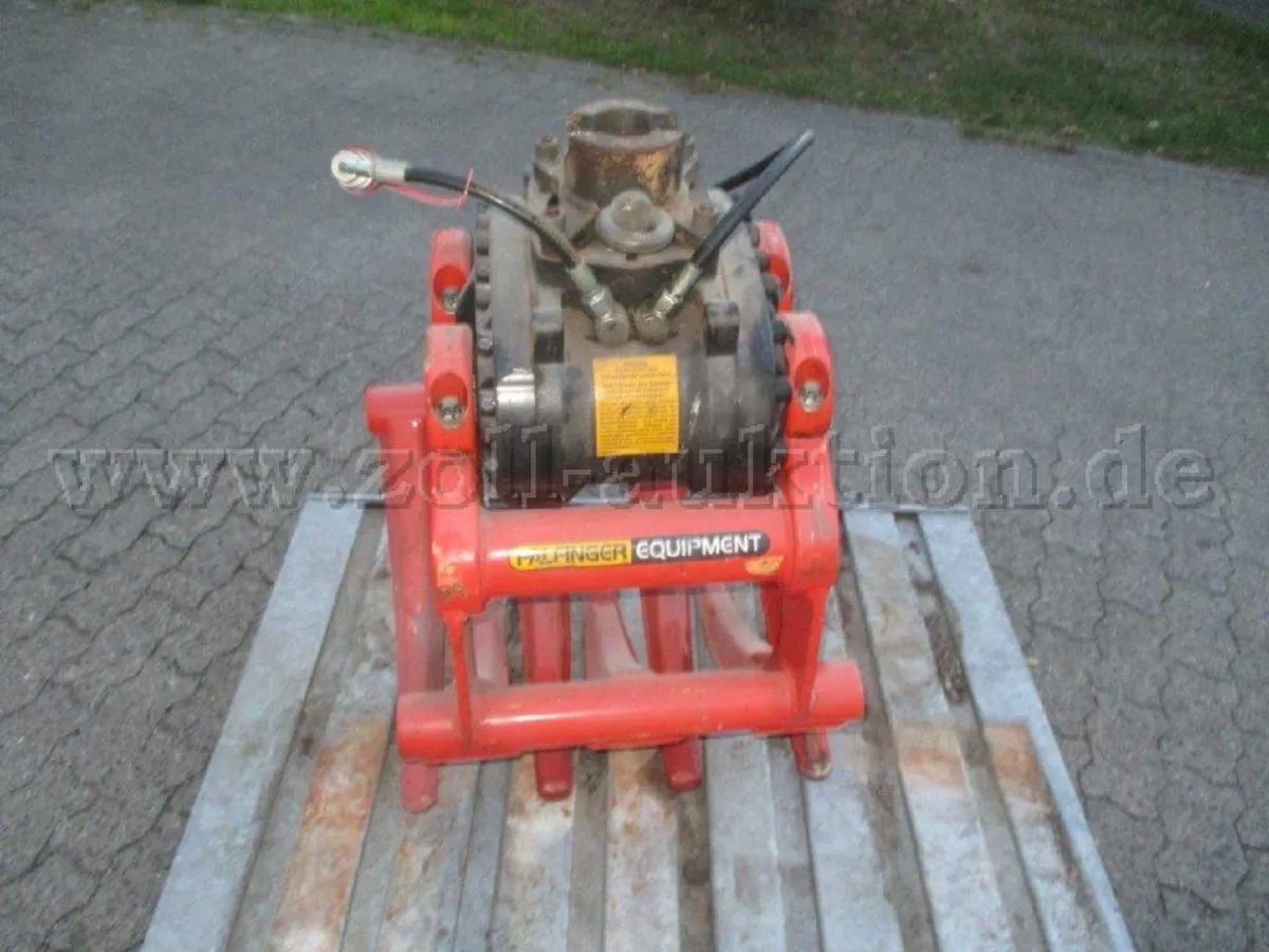 1 Kinshofer Holzgreifer HPX drive