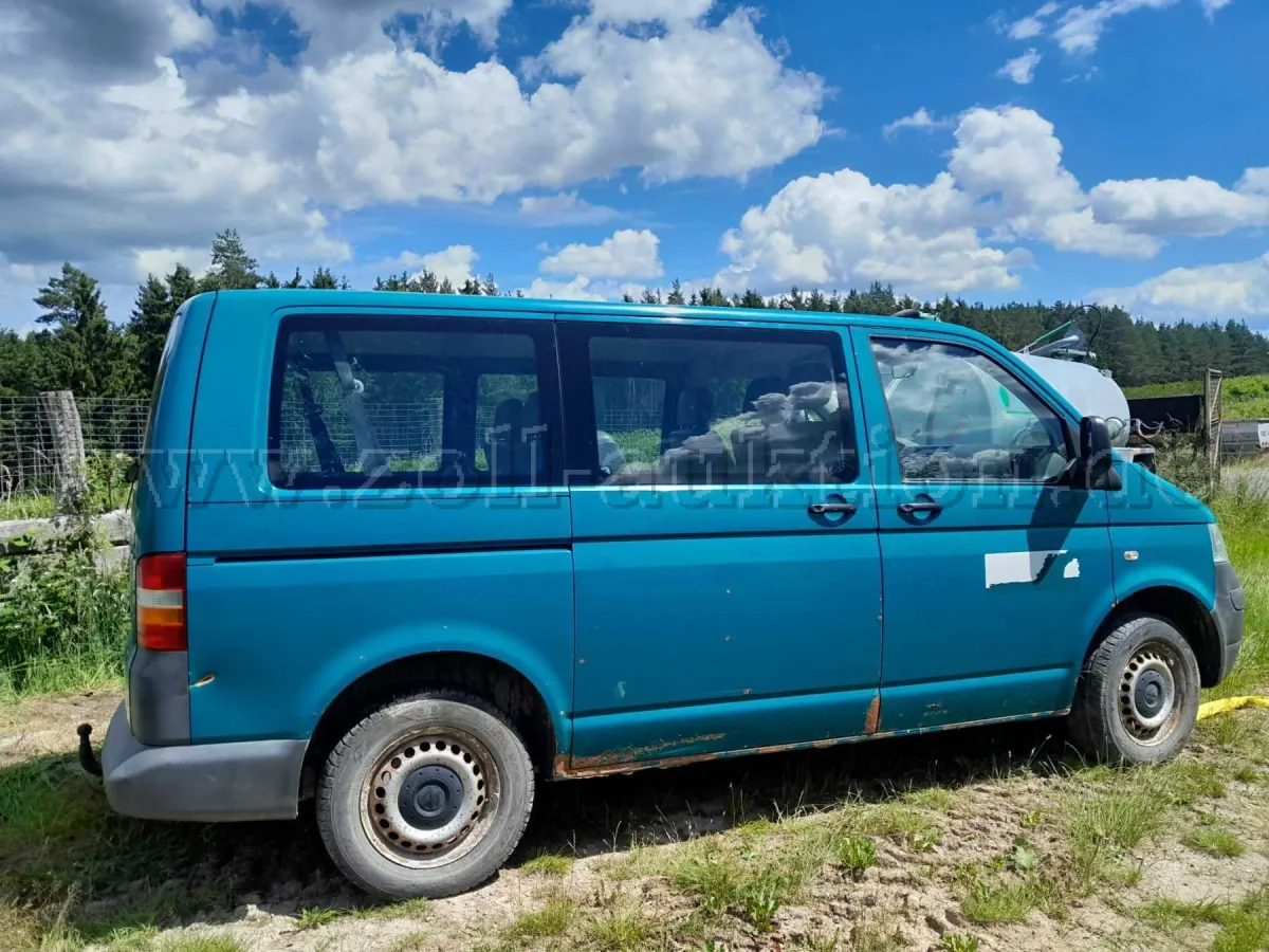 1 VW Transporter T5 - objekt pro kutily