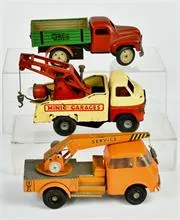 2 takelwagens en vrachtwagen