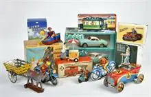 Lot de jouets en tôle