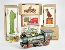 Lot de jouets en fer-blanc