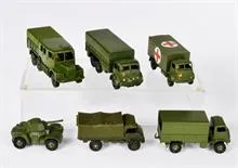 Dinky Toys, 6 modèles militaires