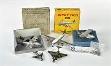 Dinky Toys, 3 avions