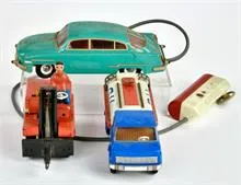 3 véhicules DDR, Tatra et autres