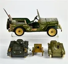 Lot de jouets militaires