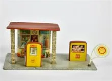 Hoch & Beckmann, station-service Shell avec pompe à essence