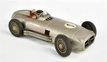 JNF, voiture de course Mercedes