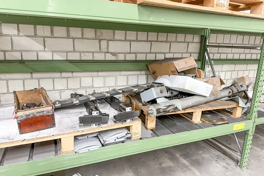 Sada náhradních dílů strojů a nástrojů