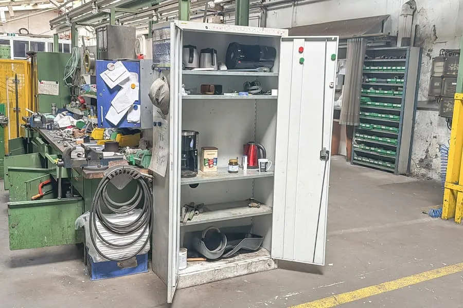 Metal storage cabinet