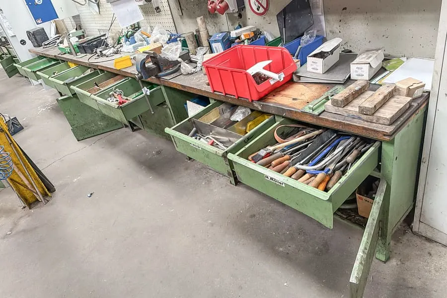 Inhoud werkbank: handgereedschap