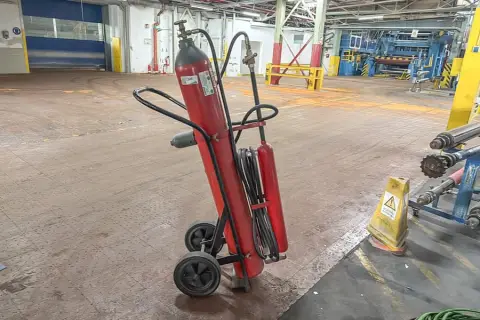 Extincteur Minimax, 25 kg B CO2