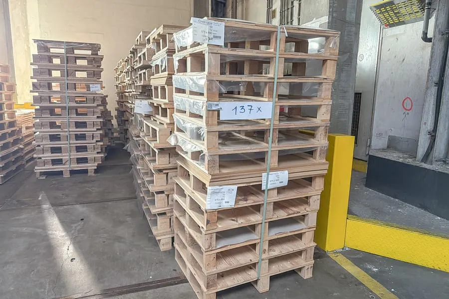 Posten Einwegpaletten
